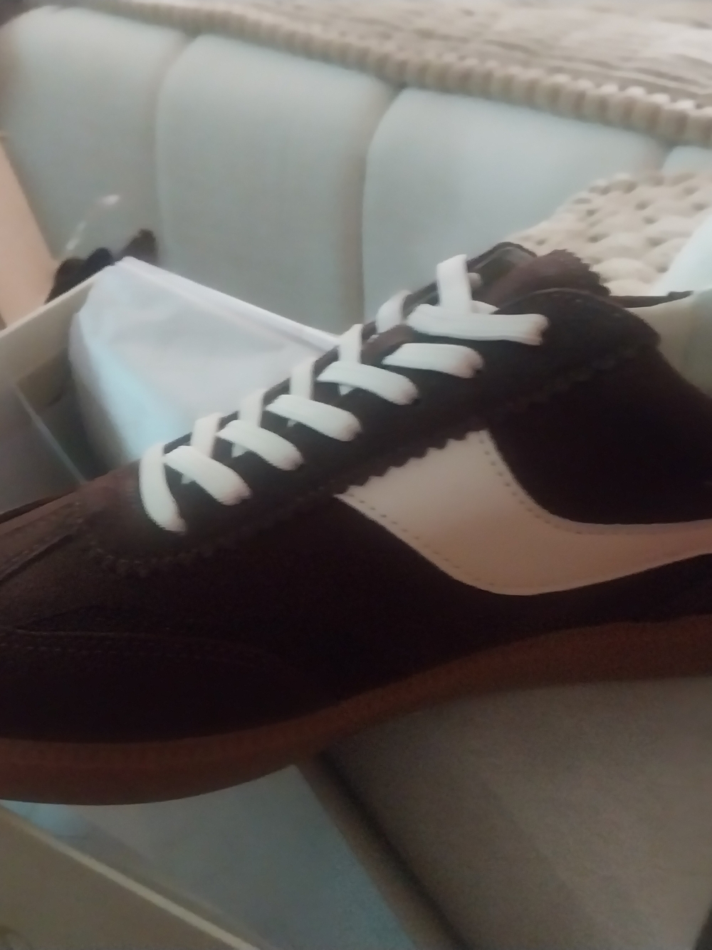Womens Dolce Vita Brown Suede Athletic Sneakers with White Accent. Size 10.5 - Picture 3 of 7